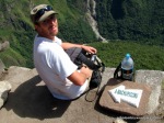 Repos après avoir grimpé durant environ 45min au Huayna Picchu